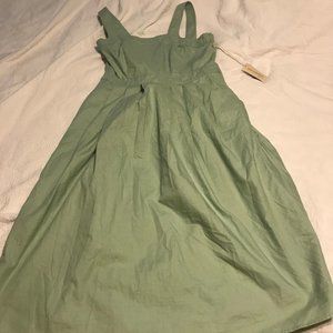 Universal Thread green dress